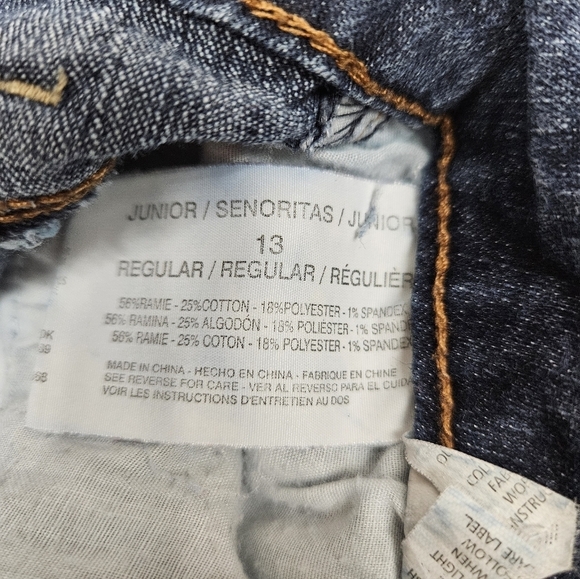 Lei Faded Dark Wash Button Fly High Rise Stretch Denim Jean Shorts Size 13 Junio - Picture 9 of 12